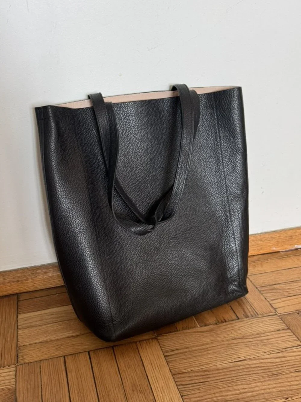 Cuyana Black Leather Tall Tote